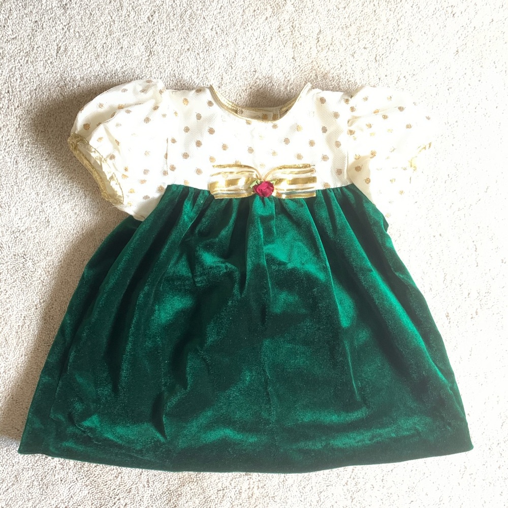 5/20🔴 Green Velvet NWOT Dress Sz 24 M  Girl With White &  Golden Dots with Bow - Picture 2 of 5